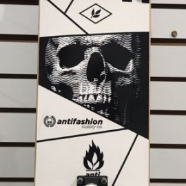 ANTIFASHION- Skateboard Anti World Wide